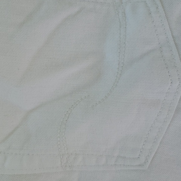 Levis Signature womens distressed jeans - Picture 9 of 9